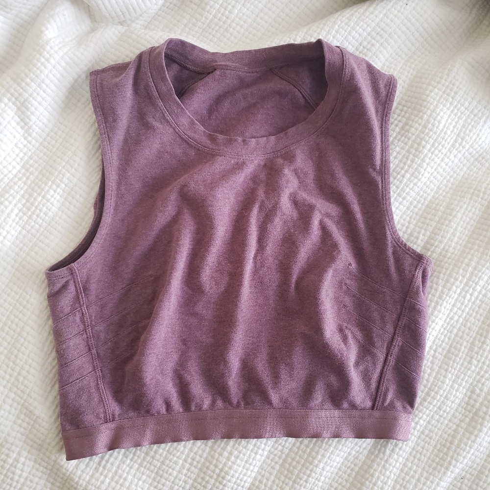 Lululemon crop tank